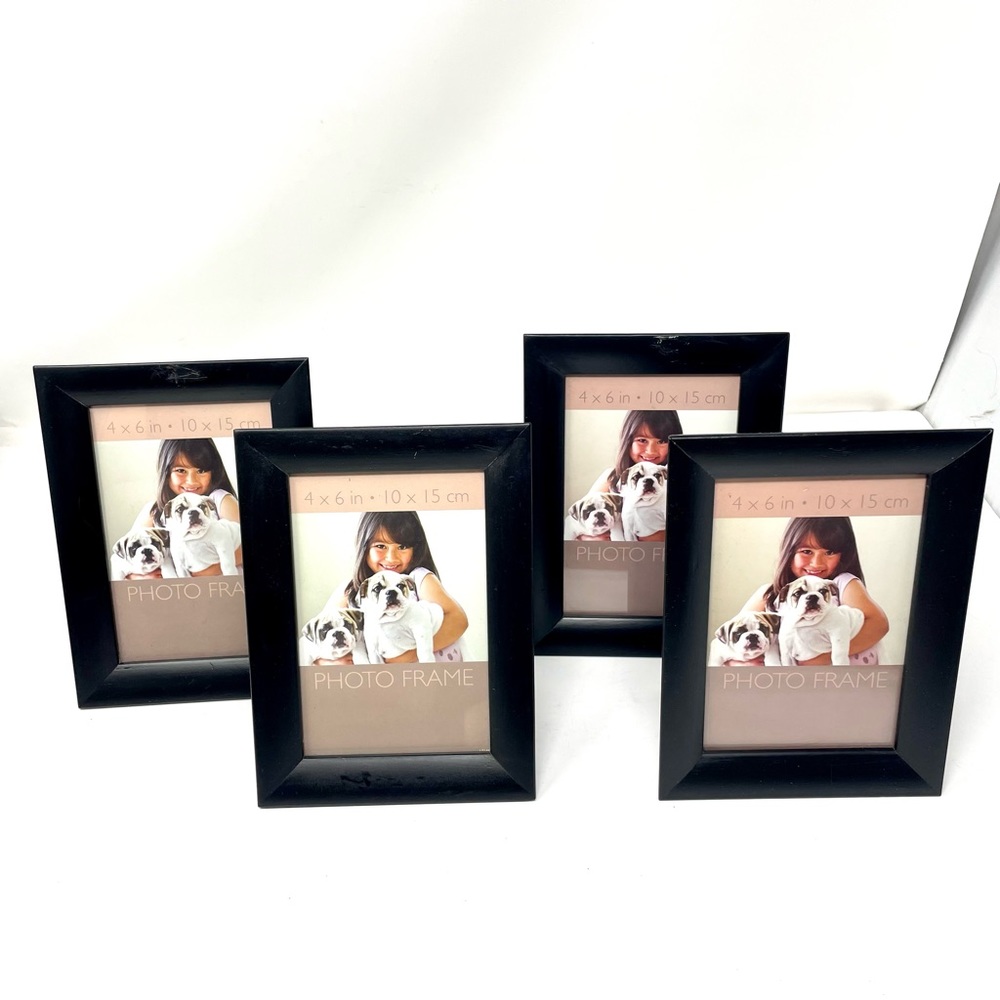 Set of 4, 4”x6” black wooden frames